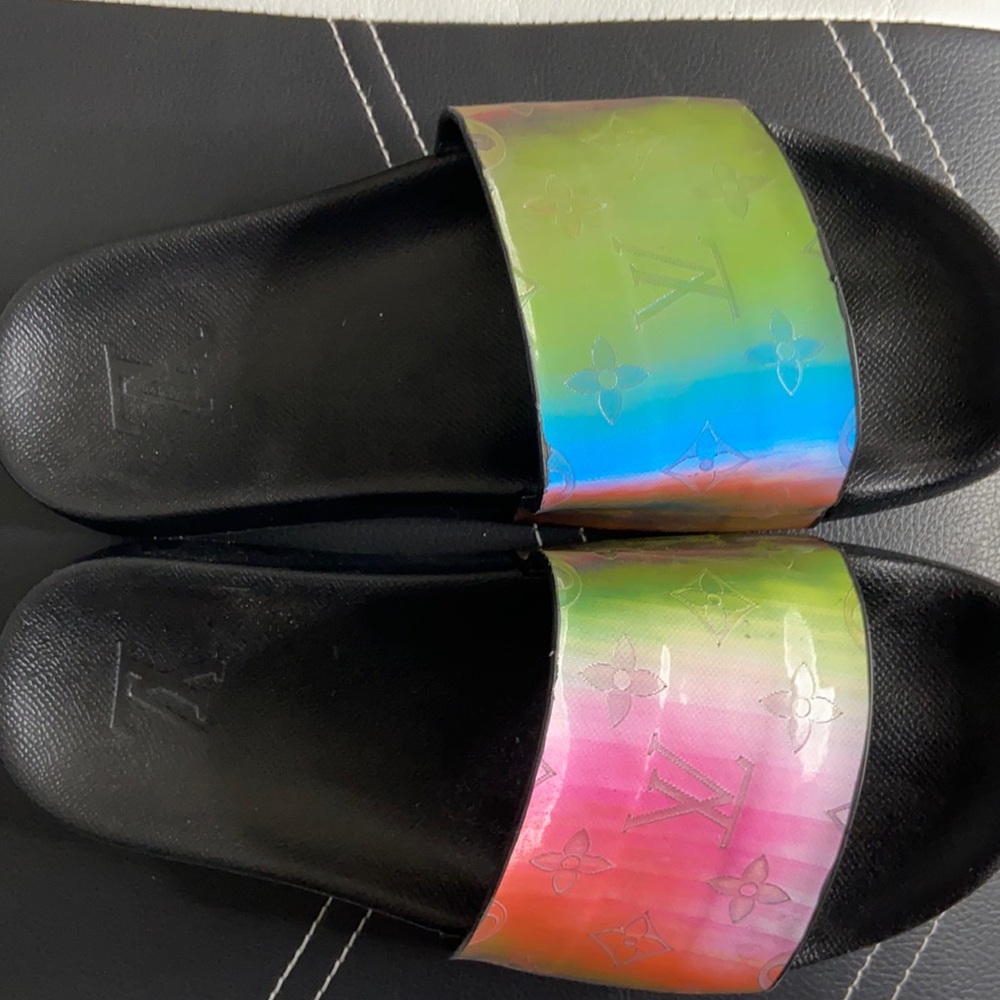 Louis Vuitton slides